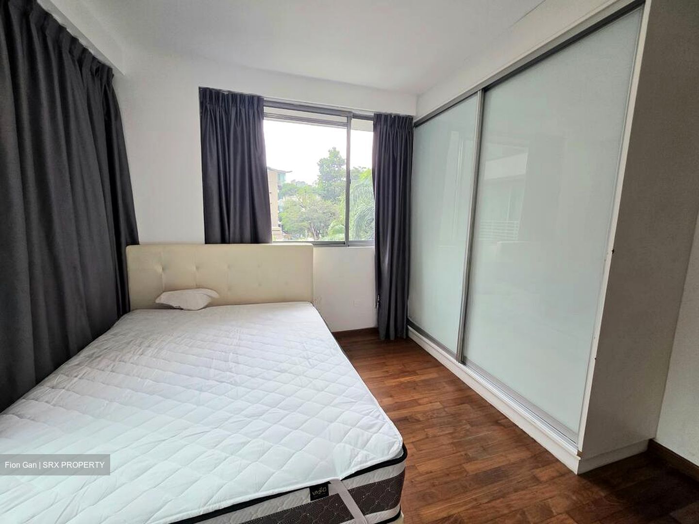 Pasir Panjang Road (D5), Terrace #579087681